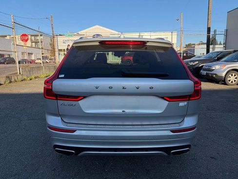 Used 2021 Volvo XC60 T8 R-Design w/ Protection Package Premier image 5
