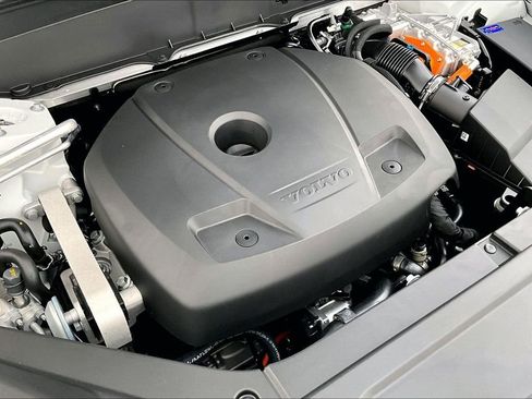 New 2026 Volvo XC90 T8 Ultra w/ Protection Package Premier image 35