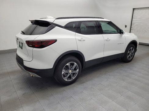 Used 2024 Chevrolet Blazer LT w/ Convenience Package FWD image 10