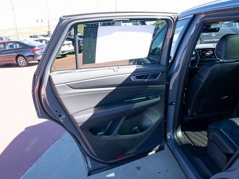 New 2026 Volkswagen Atlas Cross Sport SEL Premium R-Line image 12