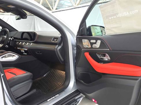New 2026 Mercedes-Benz GLE 53 AMG 4MATIC Coupe image 10
