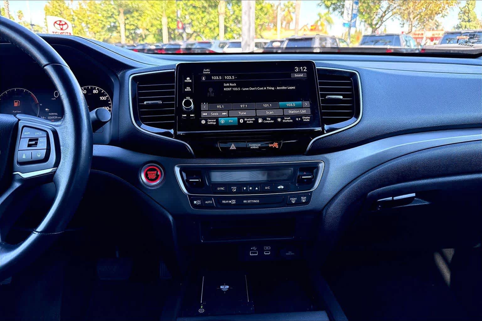 Used 2025 Honda Ridgeline Sport+ image 32