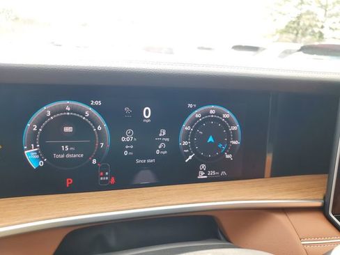 New 2026 Volkswagen Tiguan SEL R-Line image 24