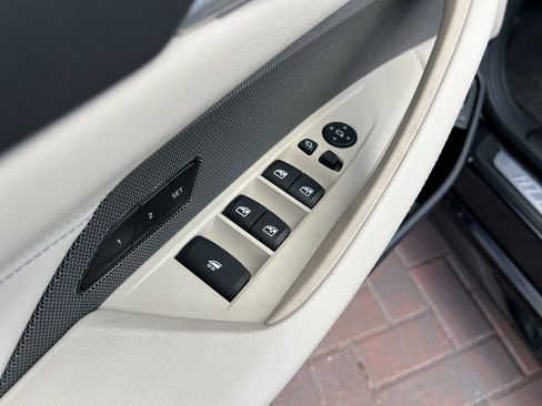 Used 2024 BMW M440i Convertible RWD image 15