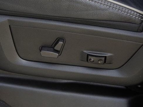 Used 2024 RAM 2500 Limited image 20