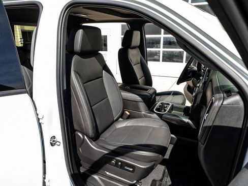 Used 2022 Chevrolet Silverado 2500 LTZ w/ LTZ Plus Package image 31