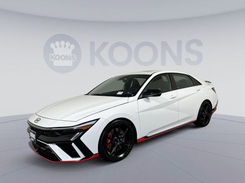Used 2025 Hyundai Elantra N FWD image 1