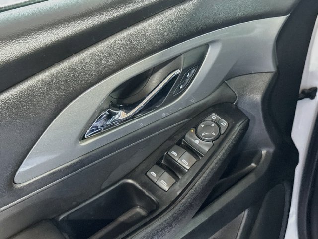 Used 2023 Chevrolet Traverse LT AWD/4WD image 17