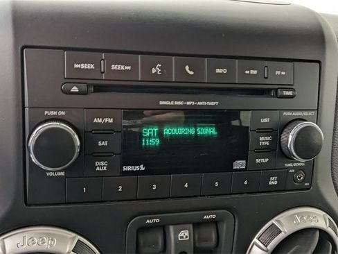 Used 2012 Jeep Wrangler Unlimited Sahara w/ Dual Top Group image 22