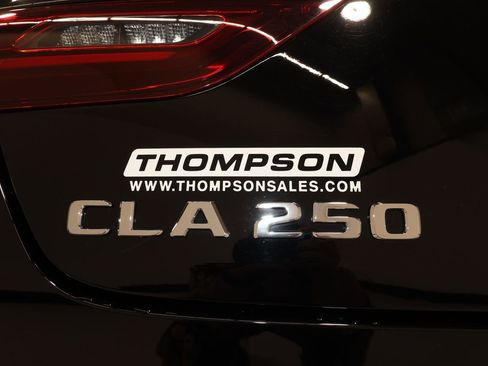 Used 2025 Mercedes-Benz CLA 250 4MATIC image 36
