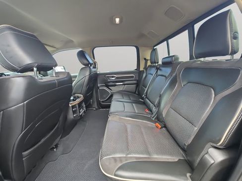 Used 2019 RAM 1500 Laramie image 12