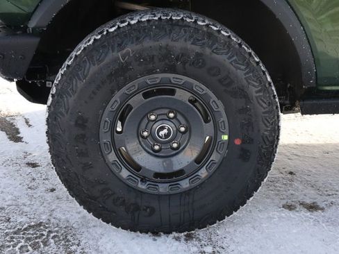 New 2025 Ford Bronco Badlands image 53