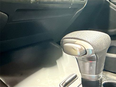 Used 2019 Kia Sorento LX image 18