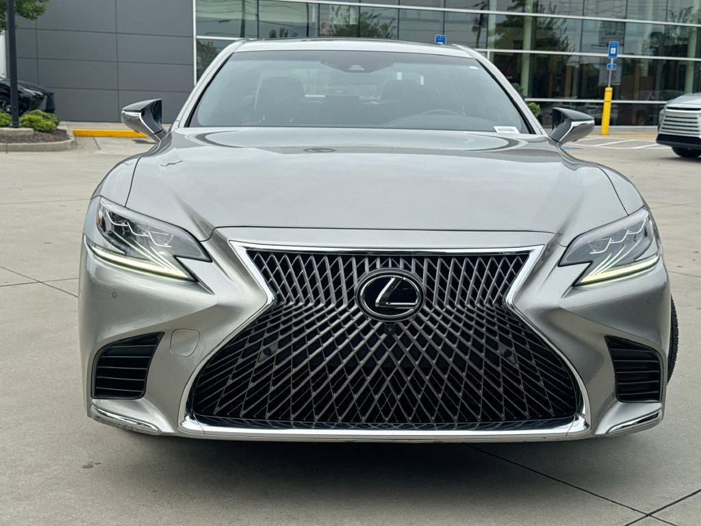 Used 2018 Lexus LS 500 w/ Interior Upgrade Package RWD image 4