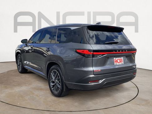Used 2025 Lexus TX 350 AWD w/ Technology Package image 12