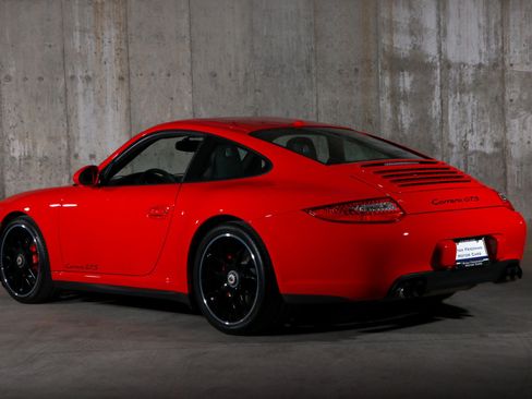 Used 2012 Porsche 911 Carrera GTS RWD image 4