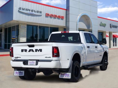 Used 2026 RAM 3500 Lone Star AWD/4WD image 5