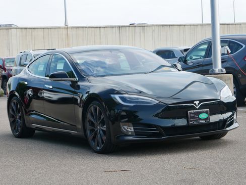 Used 2022 Audi SQ5 Prestige w/ Prestige Package image 38