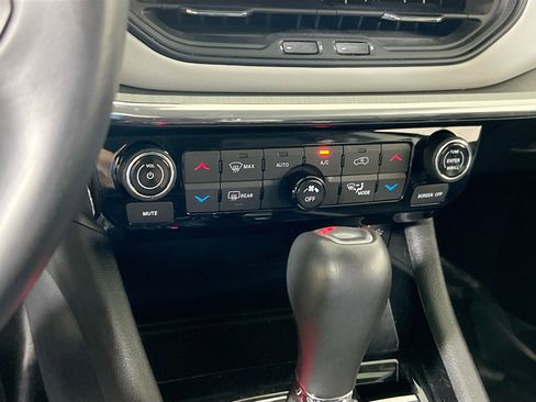 Used 2022 Jeep Compass Limited AWD/4WD image 15