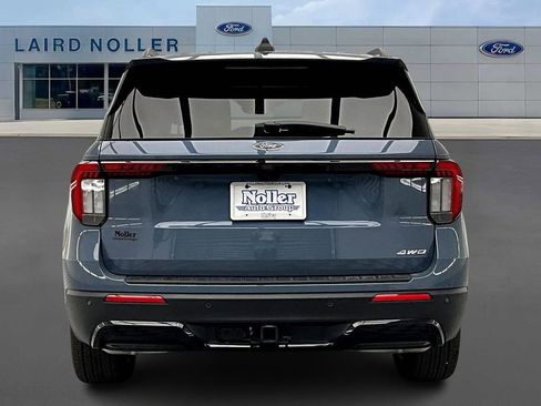 New 2026 Ford Explorer ST-Line w/ ST-Line Street Pack AWD/4WD image 4