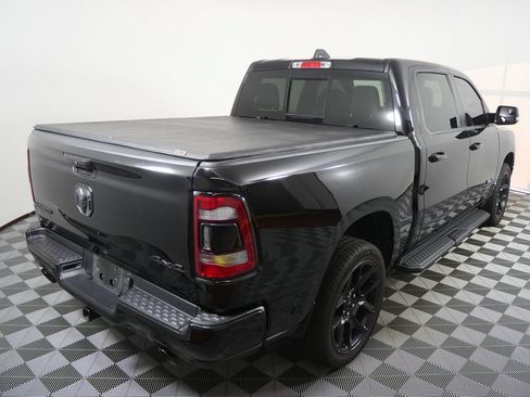 Used 2023 RAM 1500 Laramie AWD/4WD image 4