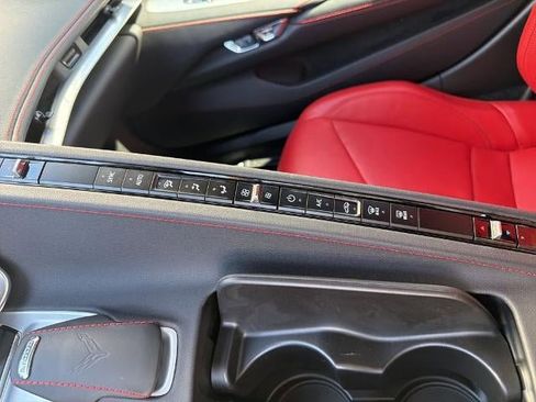 Used 2021 Chevrolet Corvette Stingray Coupe w/ Z51 Performance Package RWD image 16