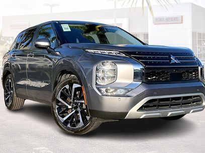 Used 2024 Mitsubishi Outlander SE