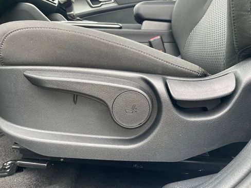 New 2026 Kia Sportage LX image 11