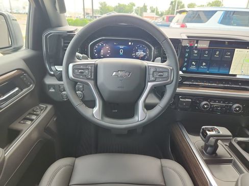 New 2026 Chevrolet Silverado 1500 RST AWD/4WD image 15
