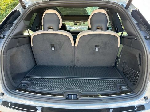 New 2025 Volvo EX90 Plus image 14