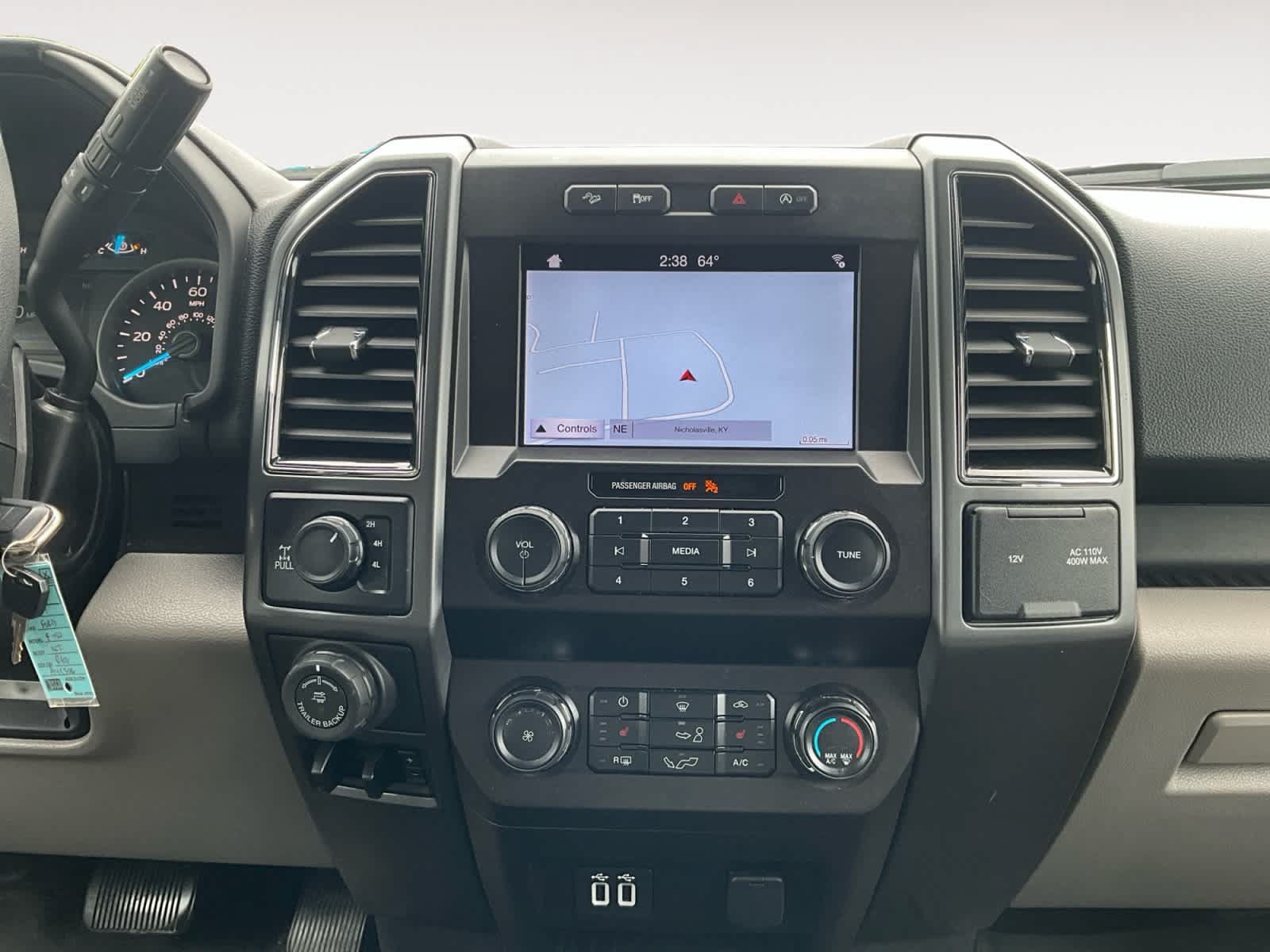 Used 2019 Ford F150 XLT w/ Equipment Group 302A Luxury AWD/4WD image 11
