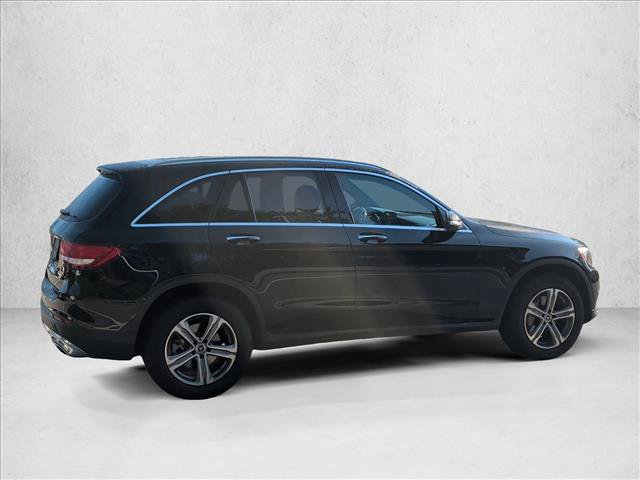Used 2018 Mercedes-Benz GLC 300 4MATIC image 5