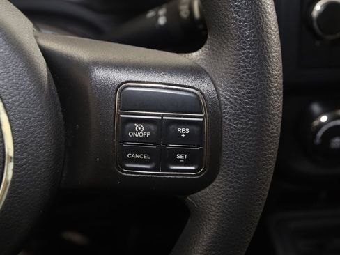 Used 2014 Jeep Compass Sport w/ Power Value Group FWD image 21