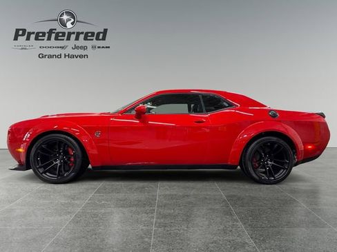 Used 2023 Dodge Challenger SRT Hellcat image 9
