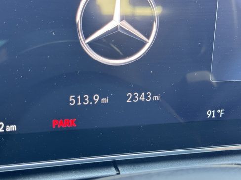 Used 2023 Mercedes-Benz C 300 4MATIC Sedan image 2