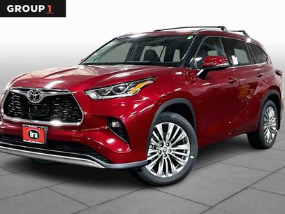 New 2025 Toyota Highlander Platinum
