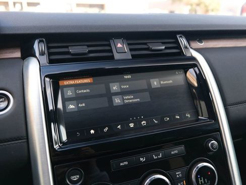 Used 2019 Land Rover Discovery HSE image 43