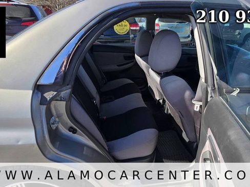 Used 2006 Subaru Impreza 2.5i AWD/4WD image 18