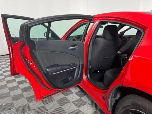 Used 2023 Dodge Charger SXT RWD image 41