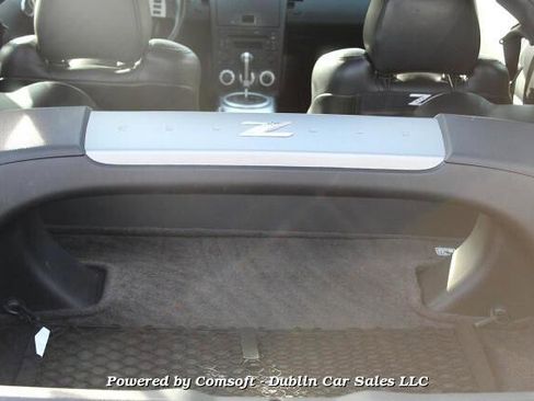 Used 2006 Nissan 350Z Enthusiast w/ (N93) Cargo Convenience Pkg image 10