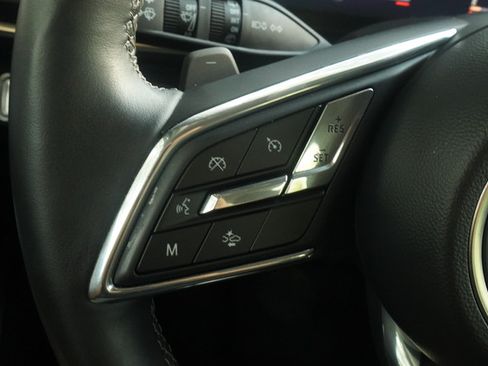 Used 2024 Buick Envision Avenir AWD/4WD image 17
