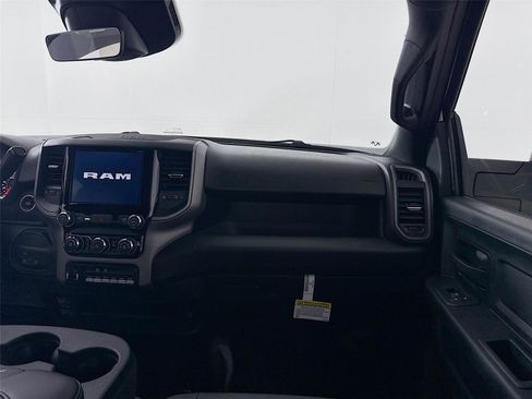 New 2026 RAM 2500 Tradesman w/ Chrome Appearance Group image 24
