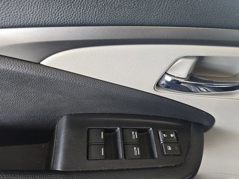 Used 2019 Honda Pilot LX image 10