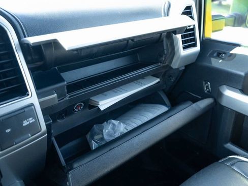 Used 2022 Ford F250 Lariat w/ Lariat Value Package image 19