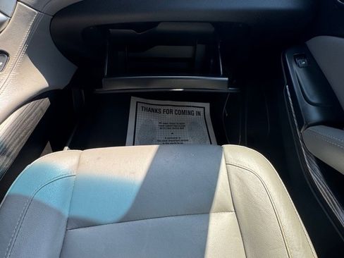 Used 2019 Chevrolet Tahoe LT image 32