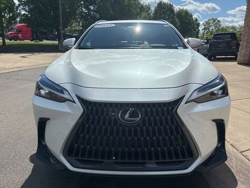 Used 2023 Lexus NX 350 AWD image 8