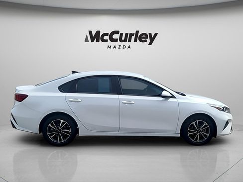 Used 2023 Kia Forte LXS FWD image 8