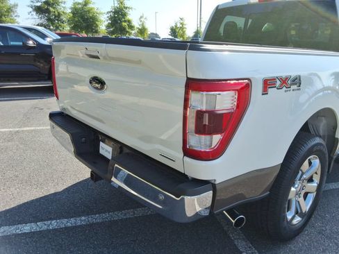Used 2021 Ford F150 Lariat w/ Equipment Group 502A High AWD/4WD image 16