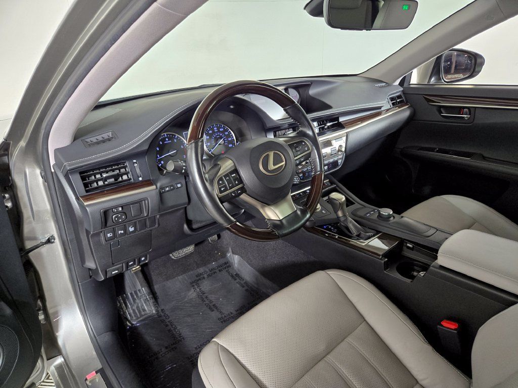 Used 2017 Lexus ES 350 FWD image 14