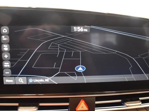 Used 2025 Hyundai Elantra SEL FWD image 27